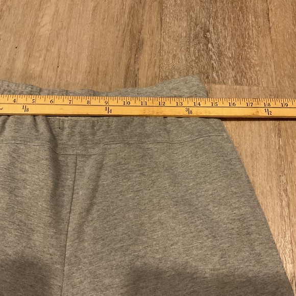 Blu Rock - Drawstring Elastic Waist Sweat Shorts - Gray with Black Trim - Sz Med - Picture 8 of 8